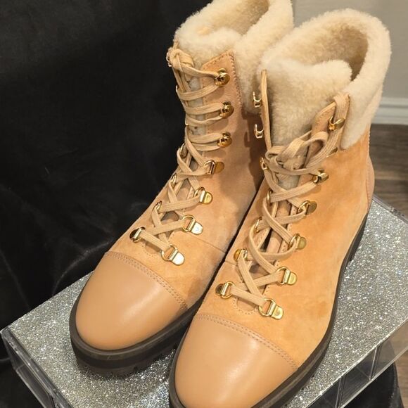 Stuart Weitzman Alpine Cozy Combat Boot - Picture 7 of 9